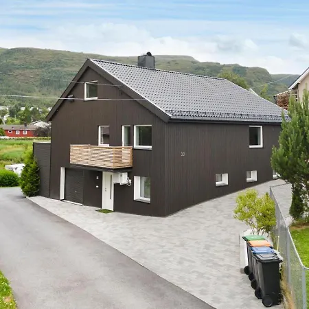 Selly's House * Ålesund